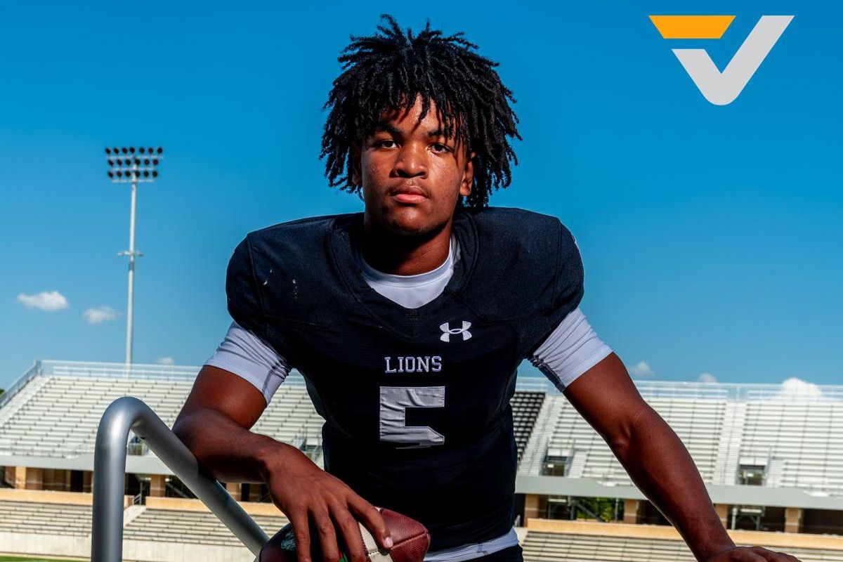 INSIDE THE HELMET: Spring's Davenport parlaying big Junior year into College Recruiting