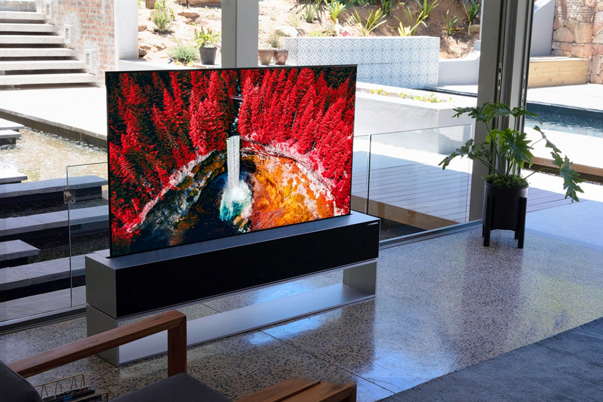 LG rollable TV