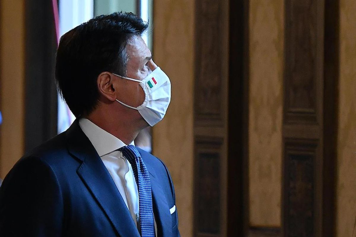 Anziché i cittadini, l’Oms ha tutelato Conte