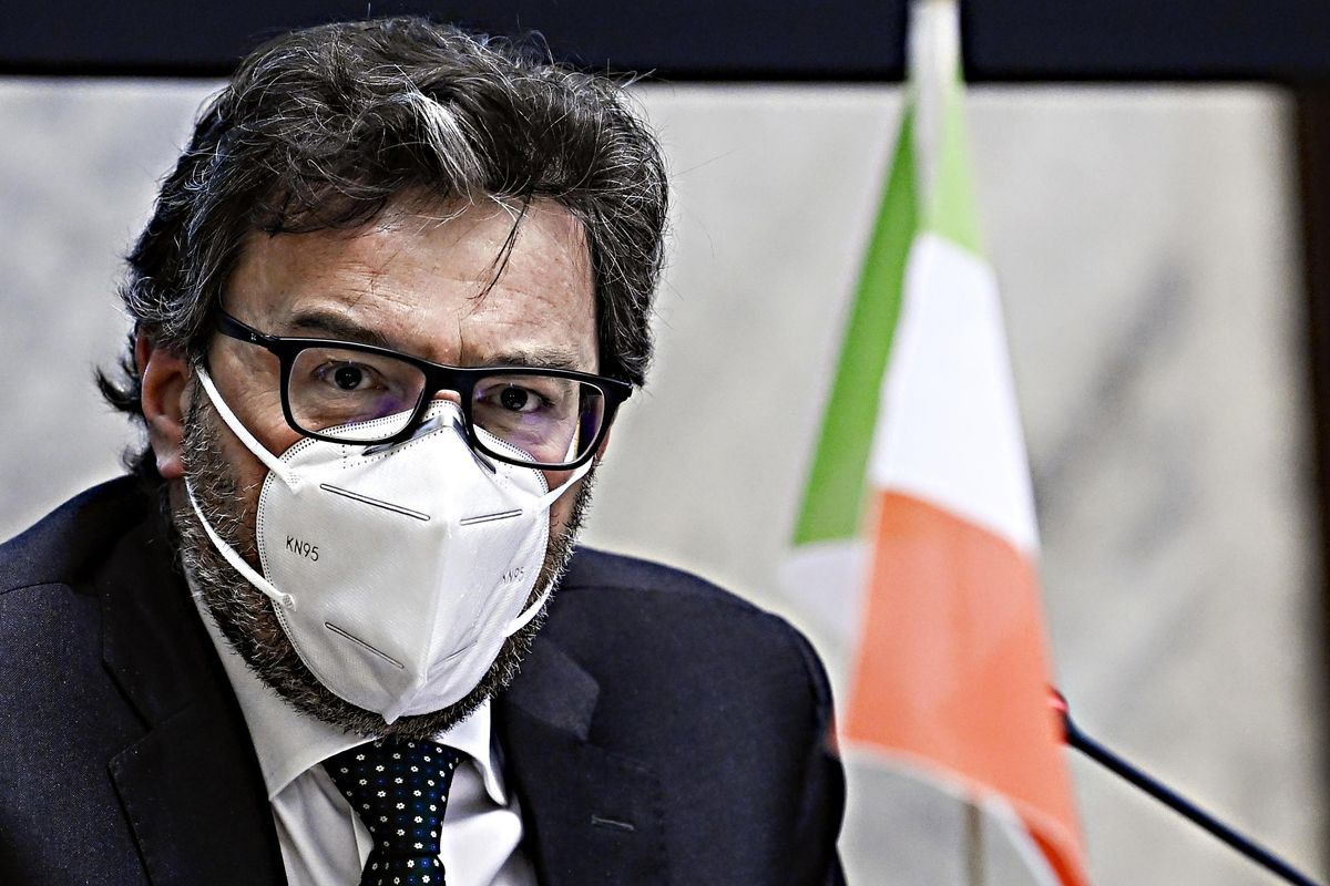 Ok a nuovo deficit per 40 miliardi. Si punta a raddoppiare gli aiuti