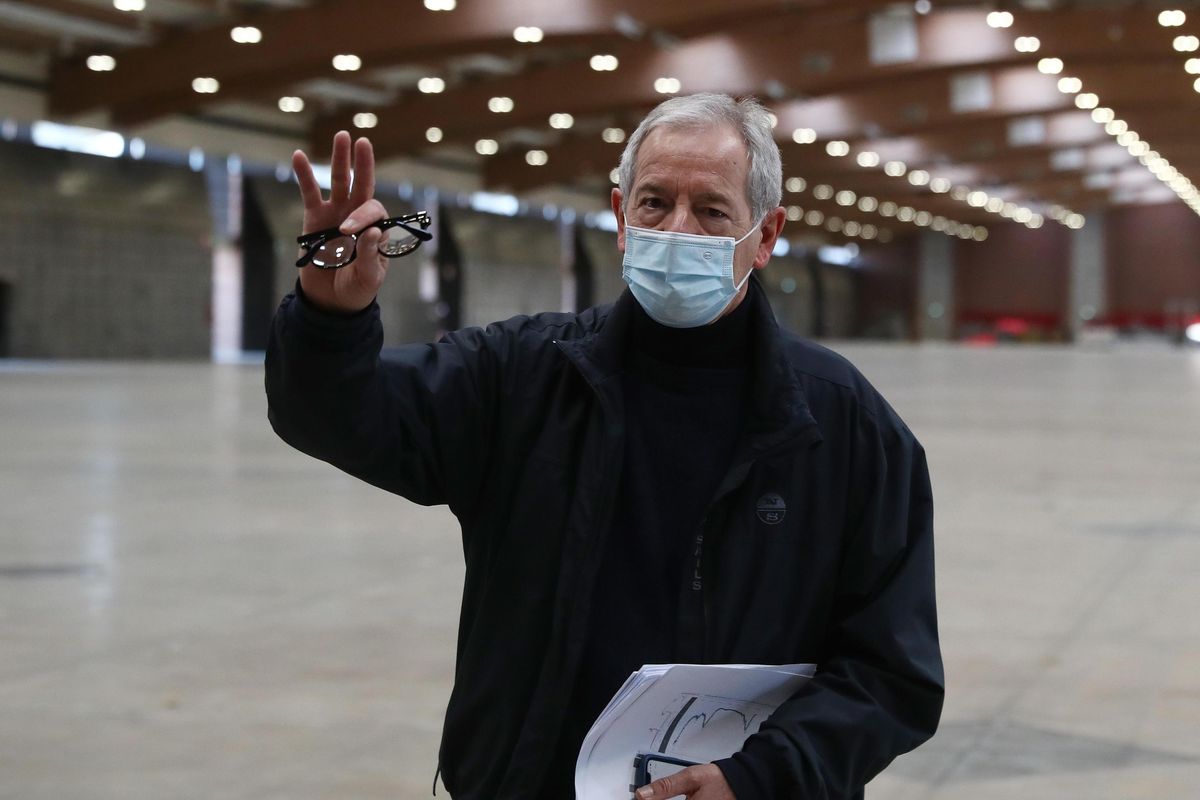 «Quota 100.000 dosi al giorno in Lombardia entro aprile. Senza le furbate di Zingaretti»