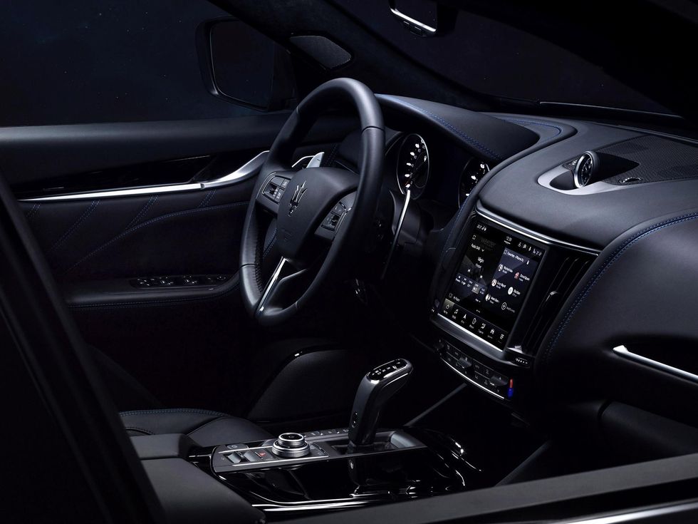 2022 Maserati Levante Hybrid