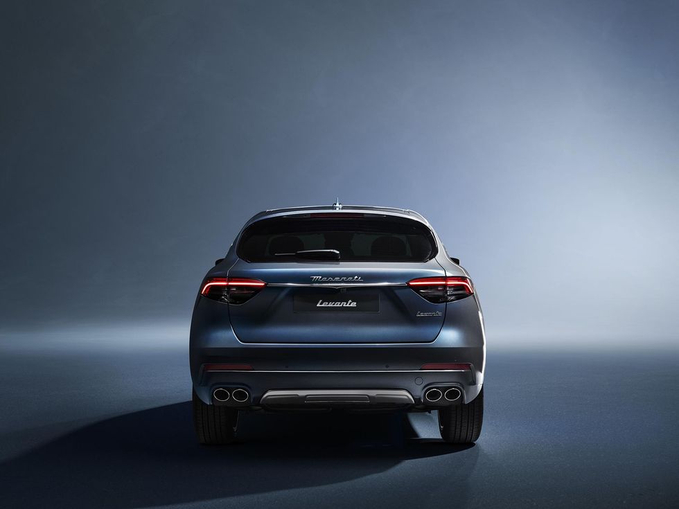 2022 Maserati Levante Hybrid