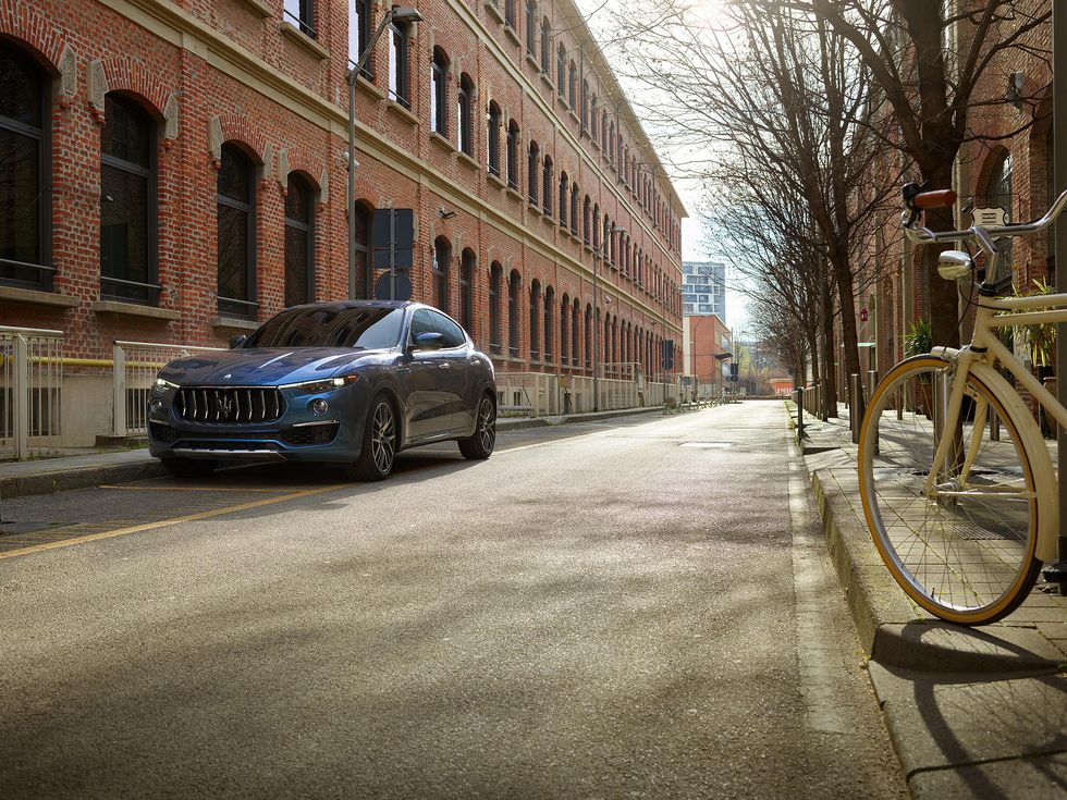 2022 Maserati Levante Hybrid