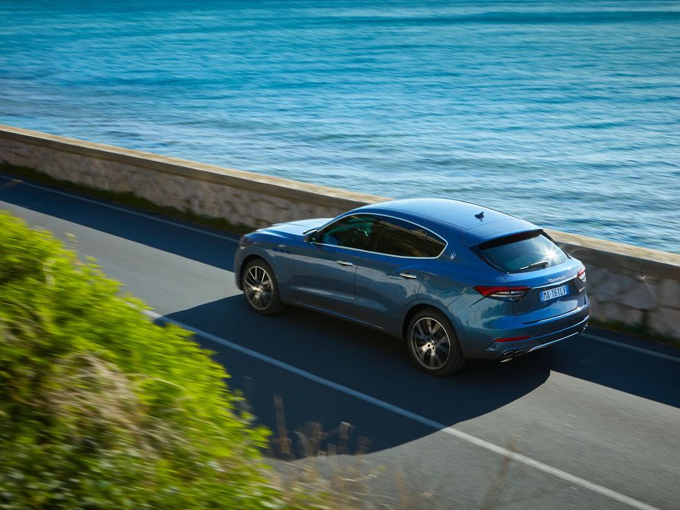 2022 Maserati Levante Hybrid
