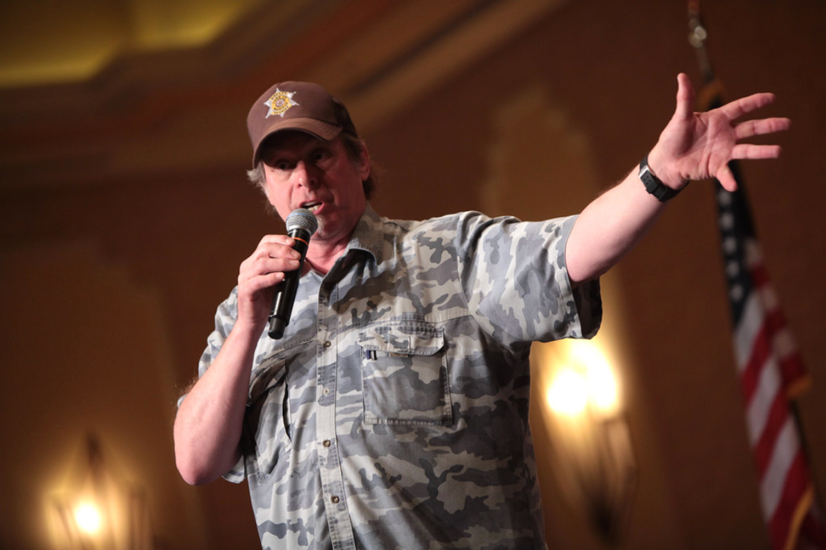Kansas Republicans Beat Biden Effigy At Fundraiser (With Ted Nugent)