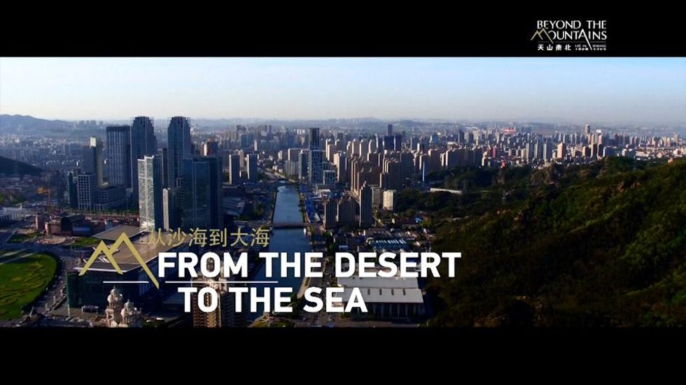 Il documentario di Cctv dallo Xinjiang - Lavorare per la famiglia