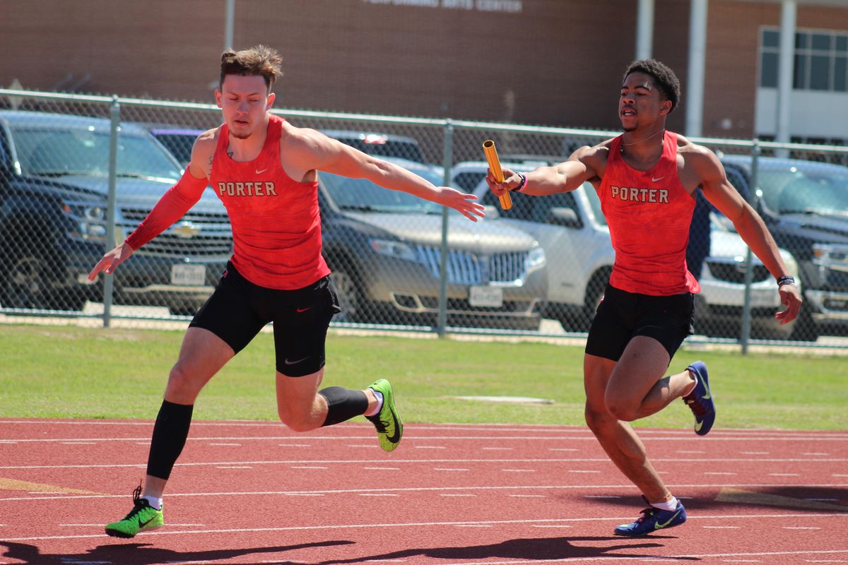 VYPE U: Porter Sends A Handful to The Regional Meet