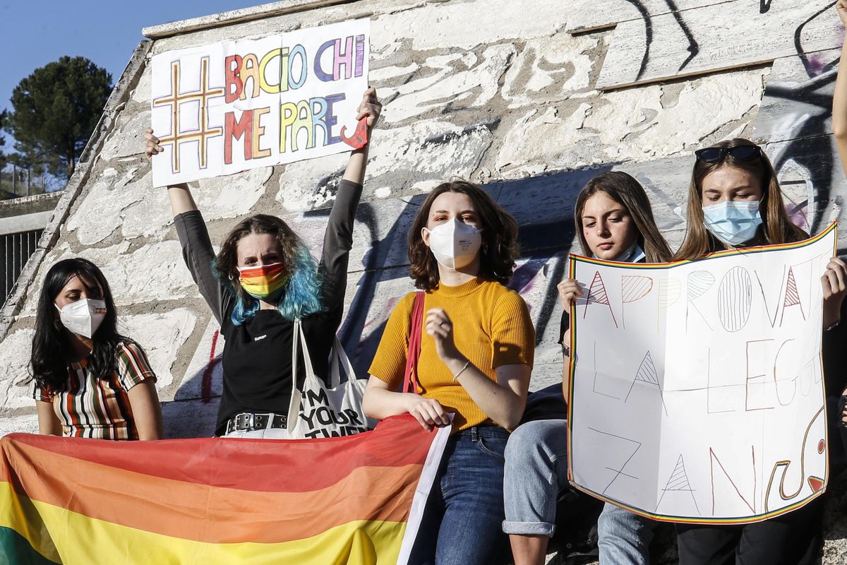 Marina Terragni: «Zan ha il terrore di noi femministe. Fermiamo la sua legge liberticida»