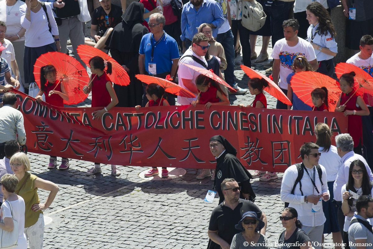 La caccia 2.0 ai cristiani parte dalla Cina