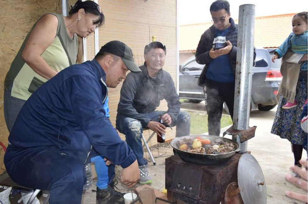 Mongolia cookstoves