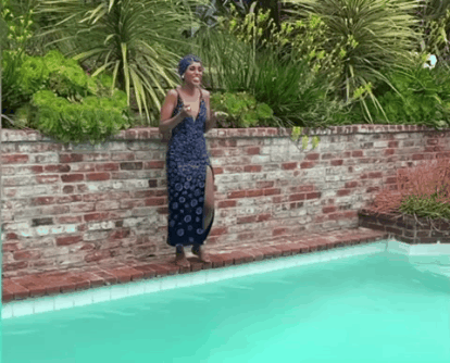 Kerry Washington Jumping In A Pool In Her SAG Dress Is The Carefree Black Joy We Love