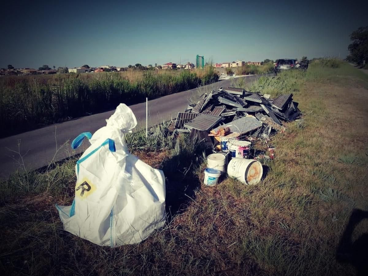 In Italia siamo zeppi di controllori ma fioccano le «Terre dei fuochi»
