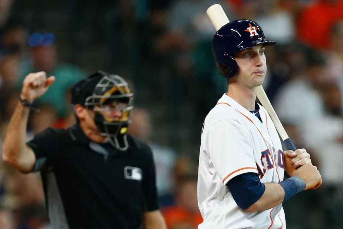 Angel Hernandez reminded everyone how terrible he is at his job during Astros-Angels game