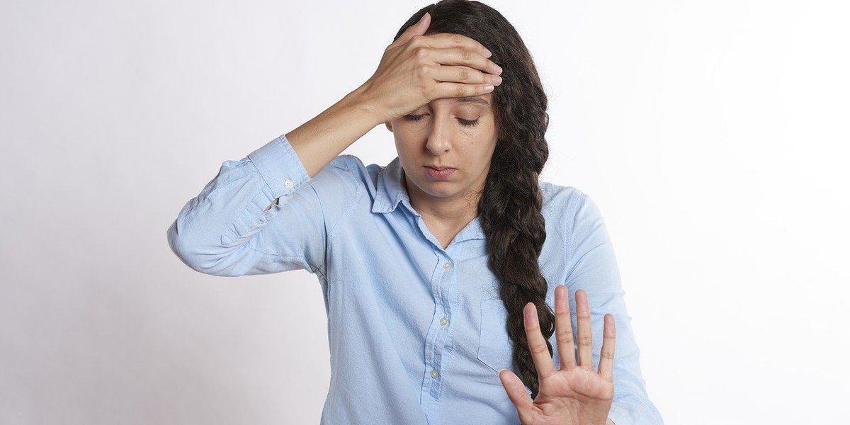 People Break Down The Most Cringeworthy Things They've Ever Seen On Social Media