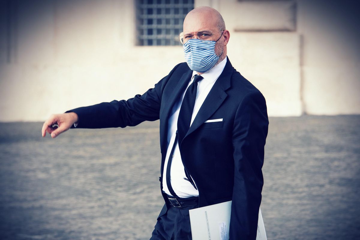 «Era col padre a un evento No mask». Comune caccia un bambino dall’asilo