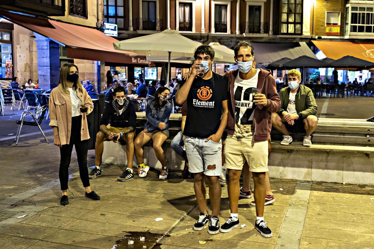 Spagna, Svizzera e Svezia insegnano. Il lockdown non è l’unica possibilità