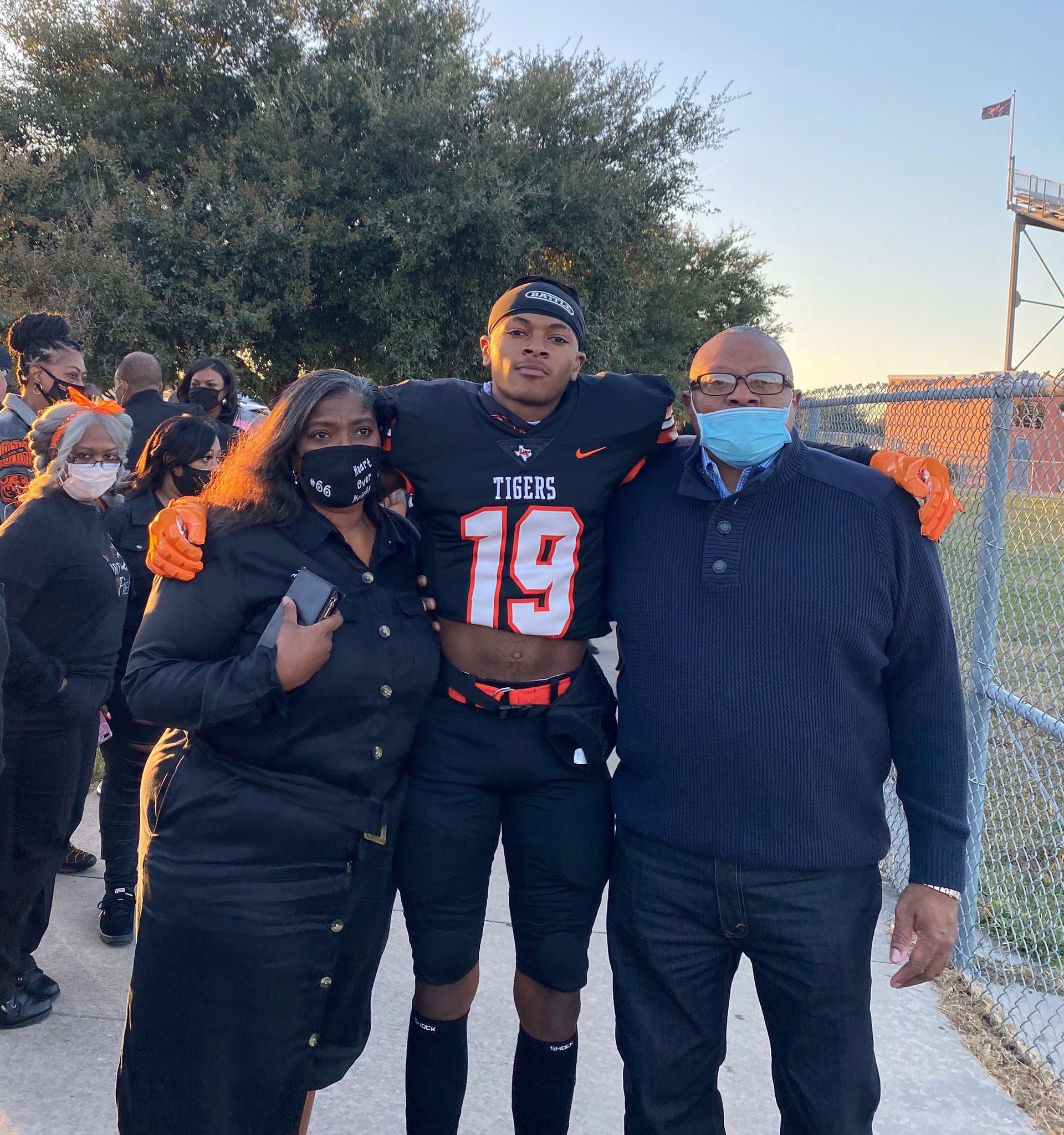 Remembering Lancaster's Tony Evans Jr.