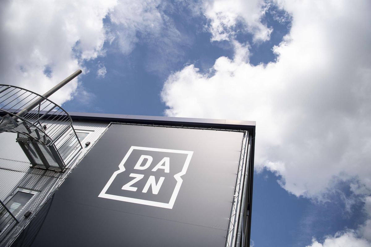 Il campionato c’è ma non si vede. Dazn getta nel panico i tifosi di calcio