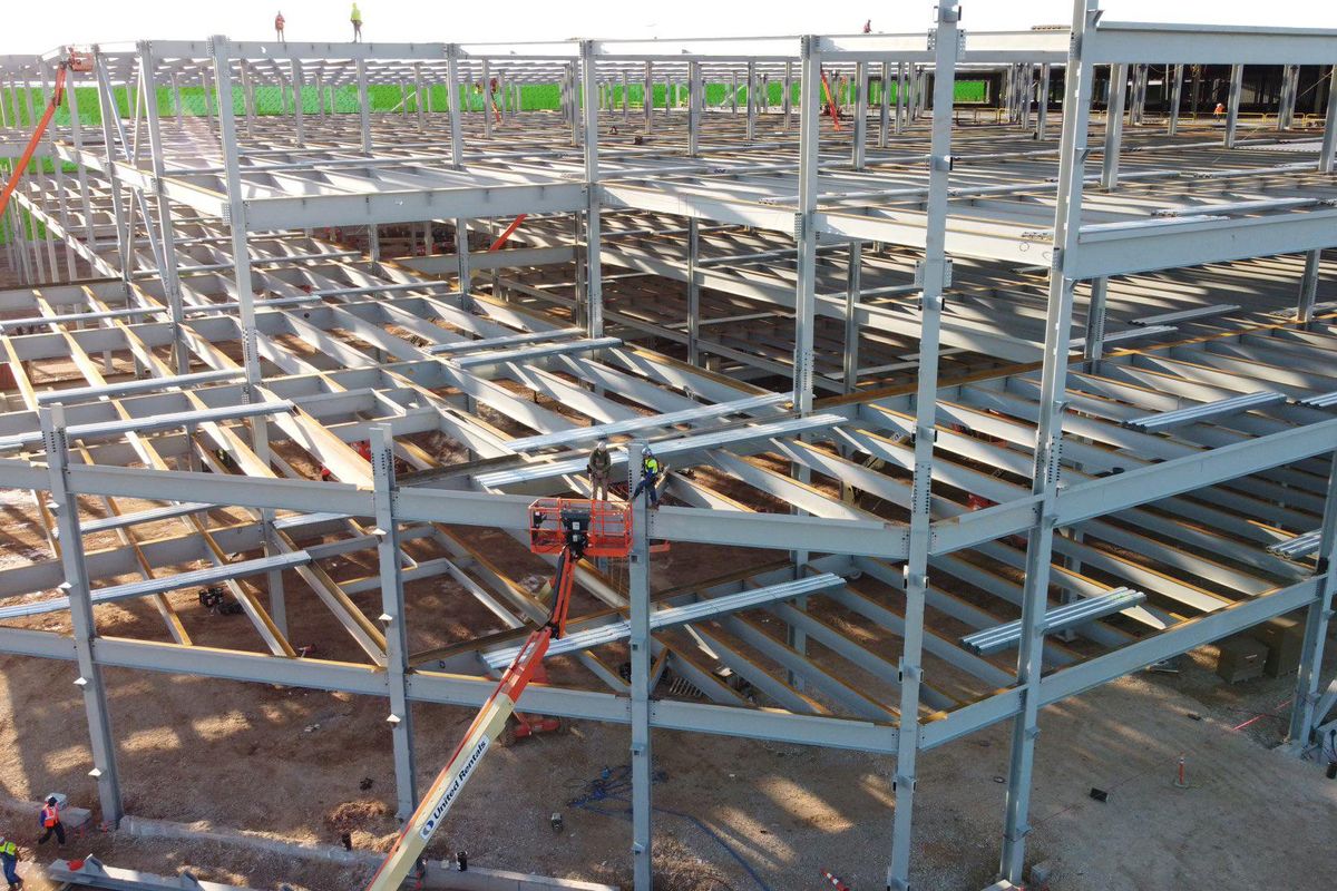 Tesla files plans for an additional building at Giga Texas site