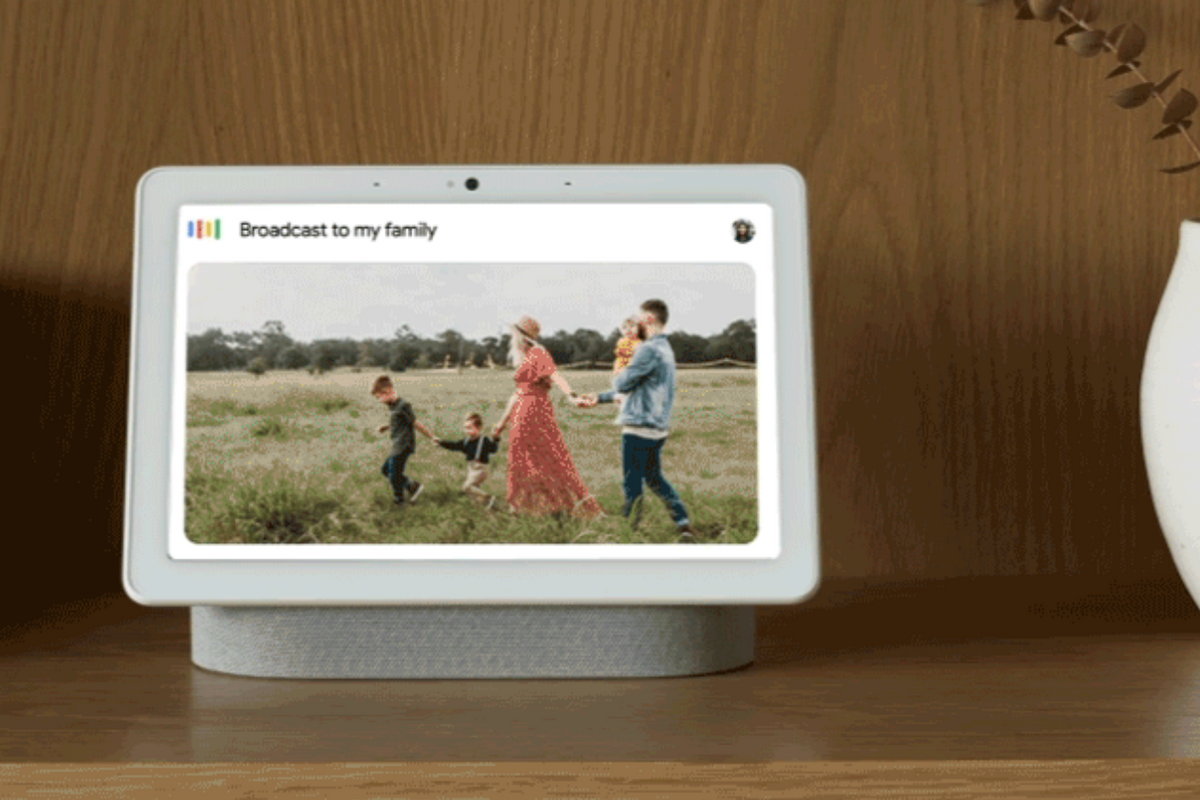 New Family Broadcast feature of the Nest Hub