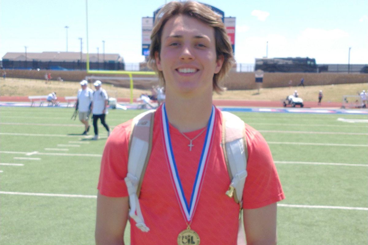 Redemption: Argyle senior Caleb Murdock wins UIL 4A Vaulting Championship