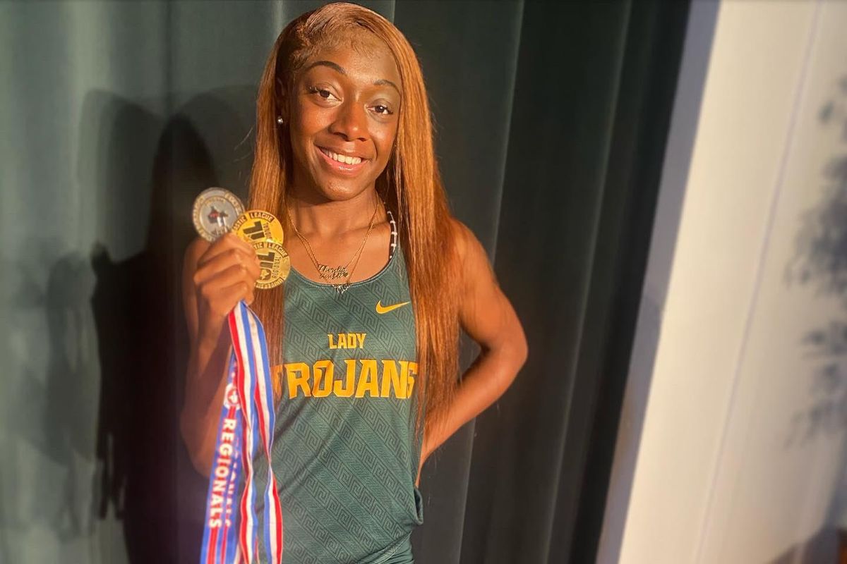 Dallas Madison girls track takes gold in the 4x200