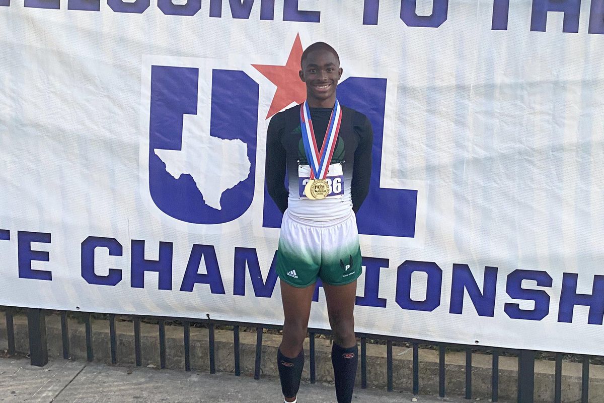 Mesquite Poteet star Kendrick Smallwood tops a perfect season with a state title