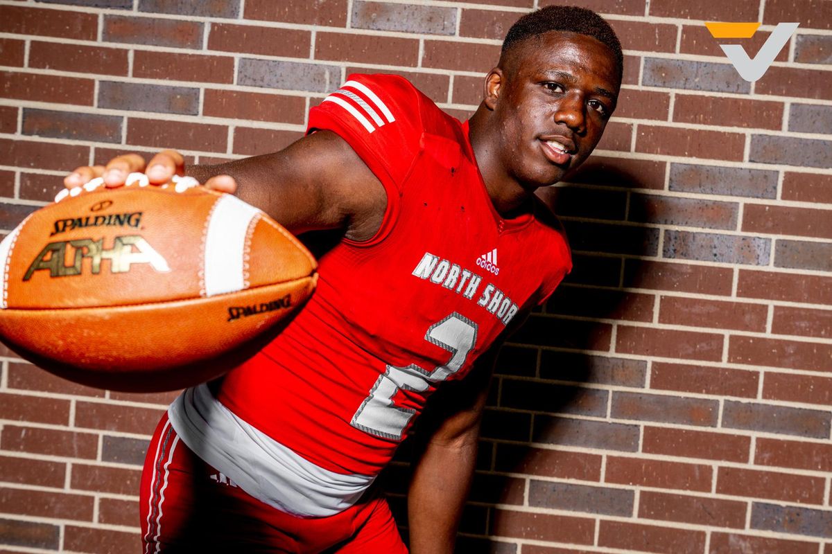 BREAKING: North Shore's Shadrach Banks enters transfer portal