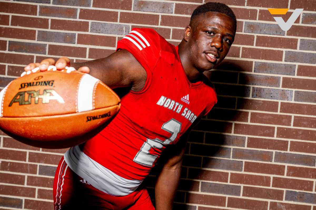 BREAKING: North Shore's Shadrach Banks enters transfer portal