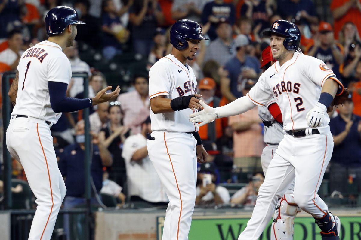 Astros end slump at Minute Maid and may have found a hidden gem