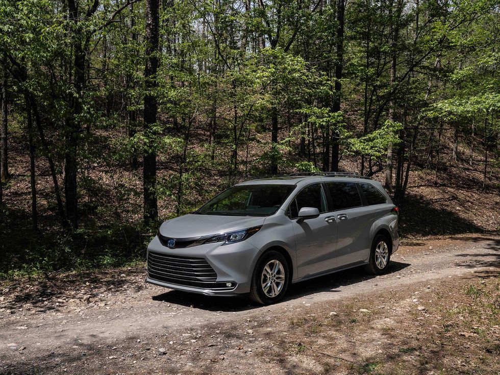 2022 Toyota Sienna Woodland Special Edition