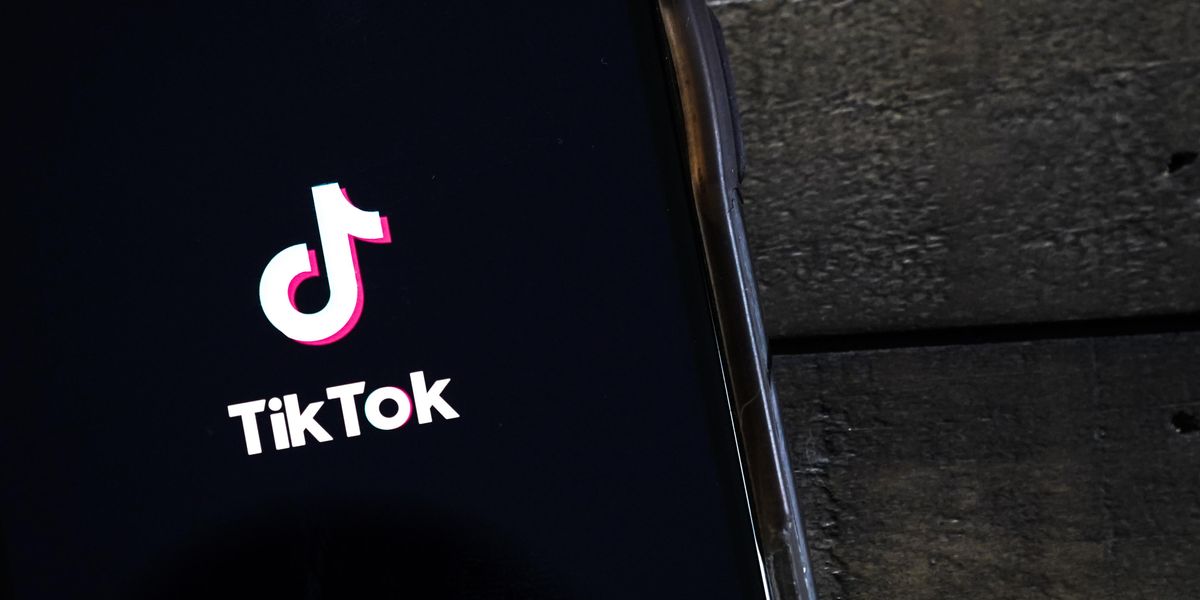 TikTok Has Reportedly Blocked This Public Sex Challenge