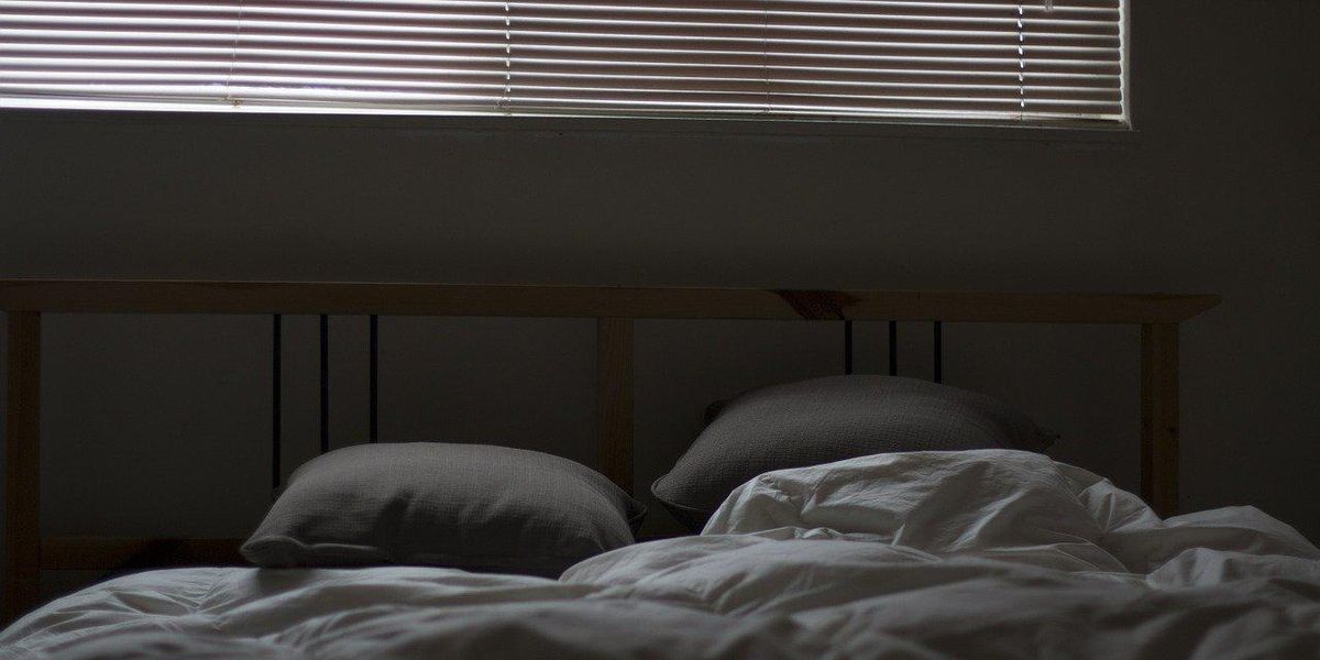 People Describe Their Craziest Cheap Hotel Horror Stories