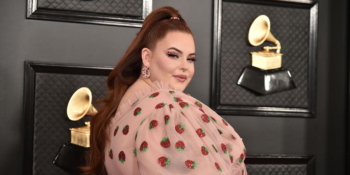 Tess Holliday Shares Anorexia Diagnosis