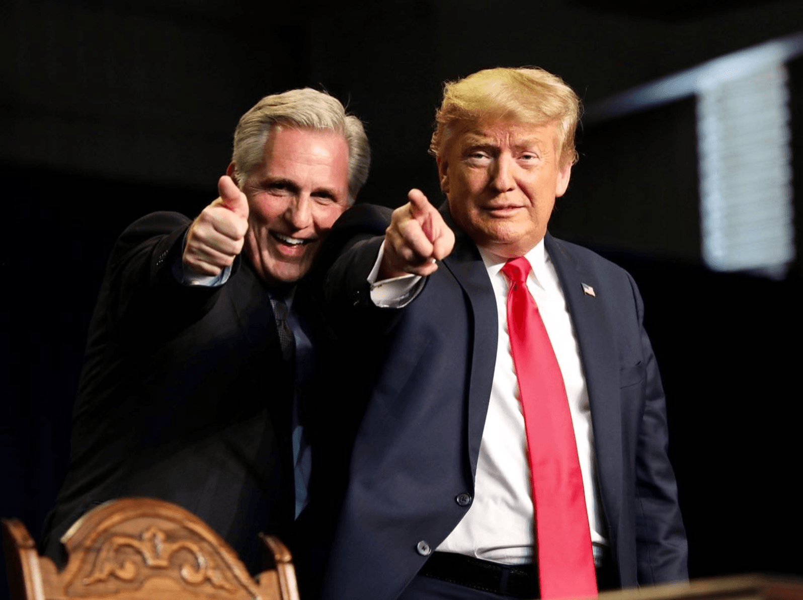 House Minority Leader Kevin McCarthy, left, and former President Trump.