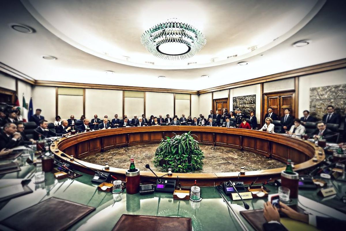 Per Csm e Quirinale la linea non cambia: ignorare la bufera e fare finta di nulla