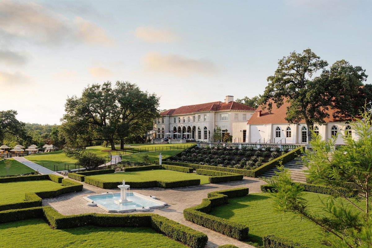 Checking in: Take a peek inside two luxe Austin hotels named to traveler hot lists