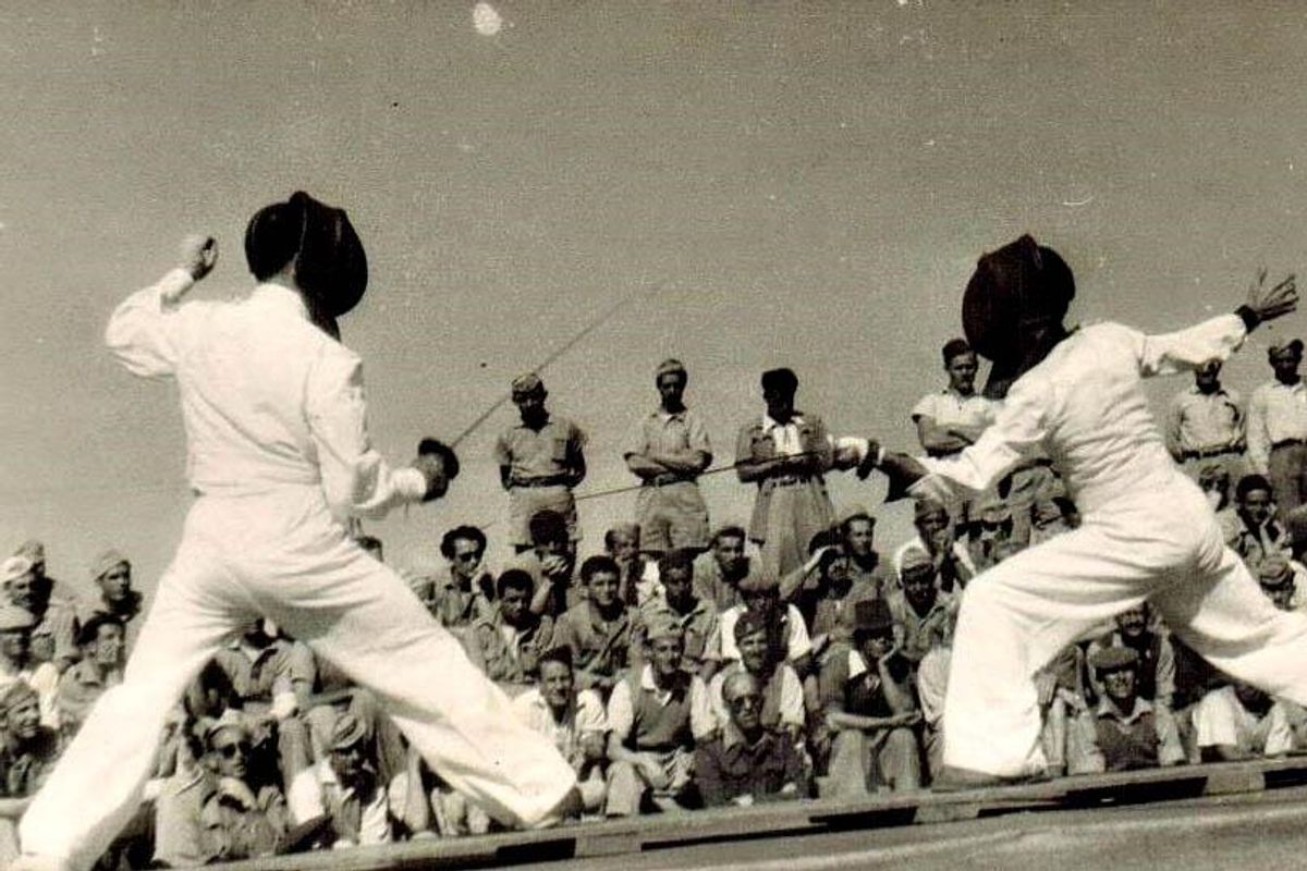 Quelle «Olimpiadi» organizzate per sfida dietro il filo spinato