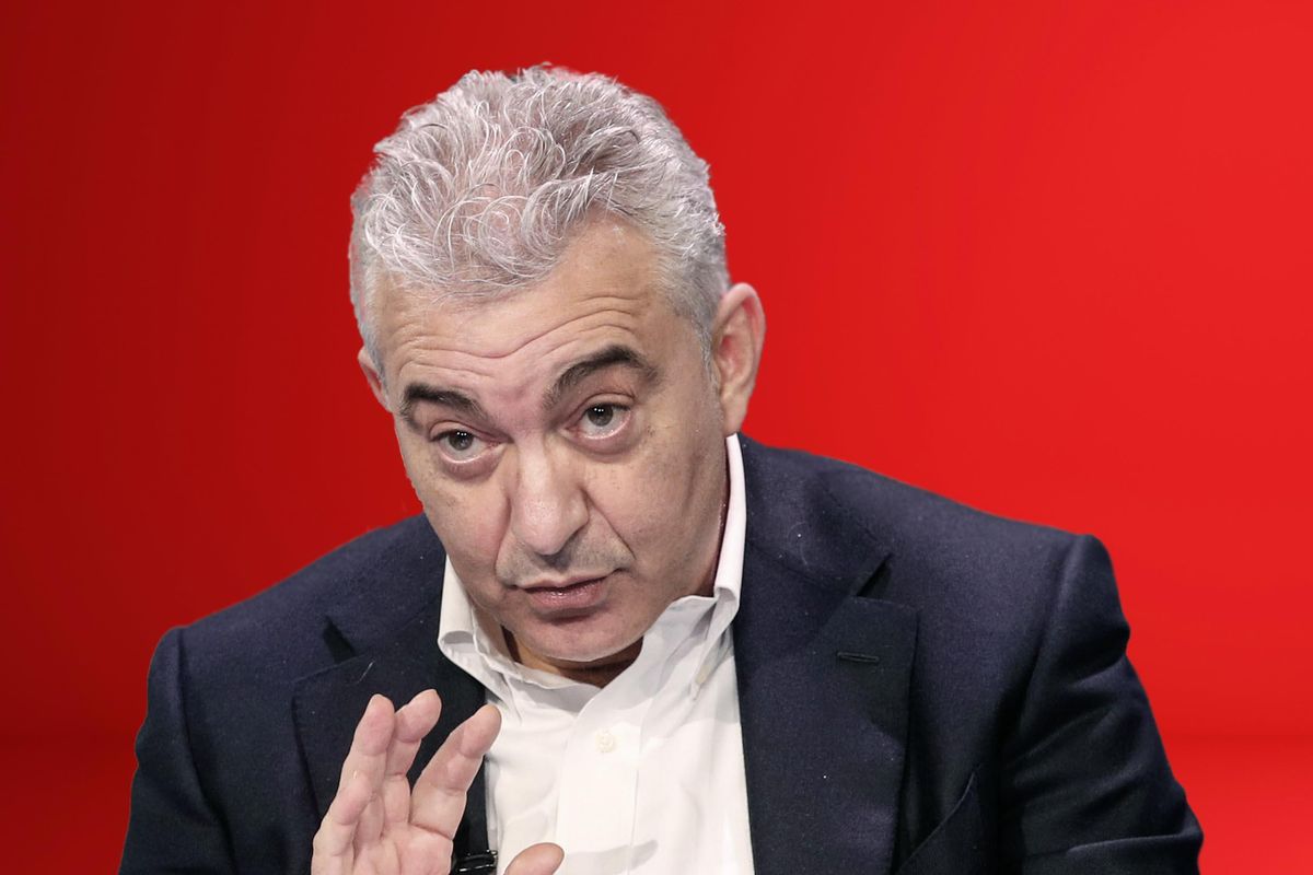 Arcuri pizzicato pure sui soldi per il vaccino