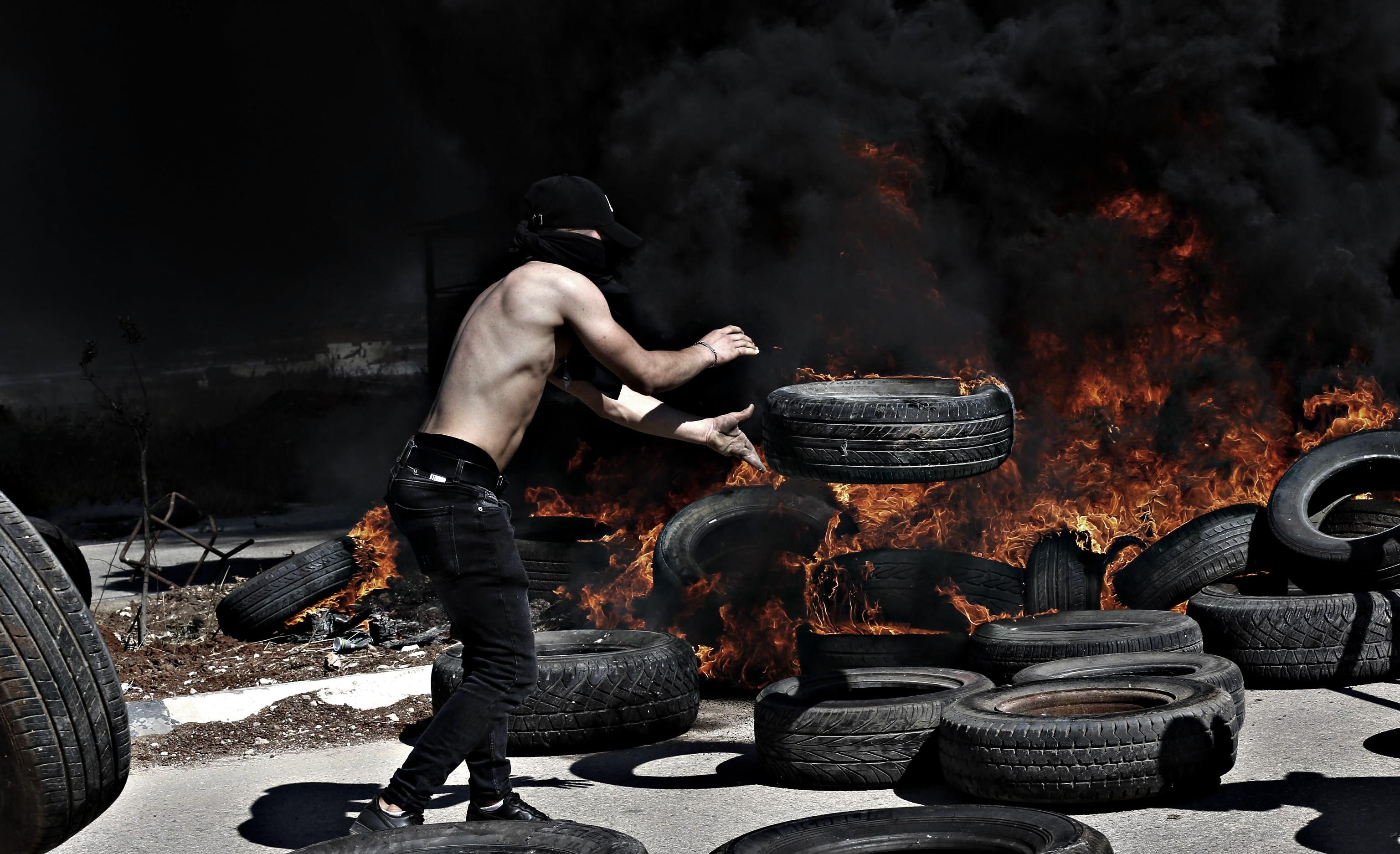 Hamas cerca di coinvolgere il Libano. Si scaldano i filopalestinesi in Europa