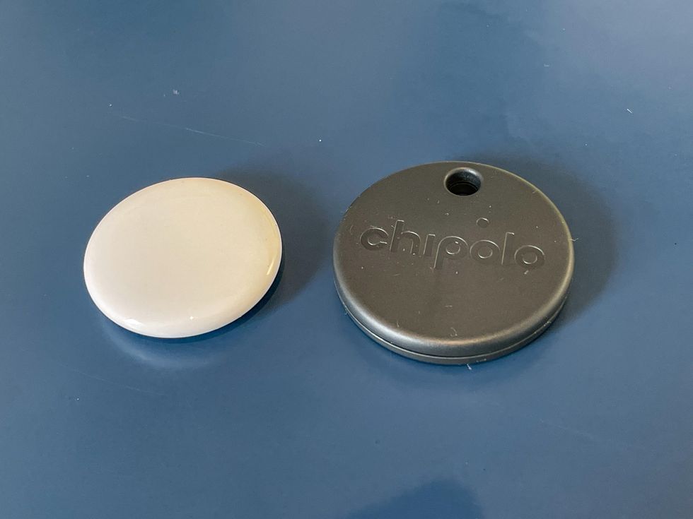 Apple AirTag and Chipolo One Spot