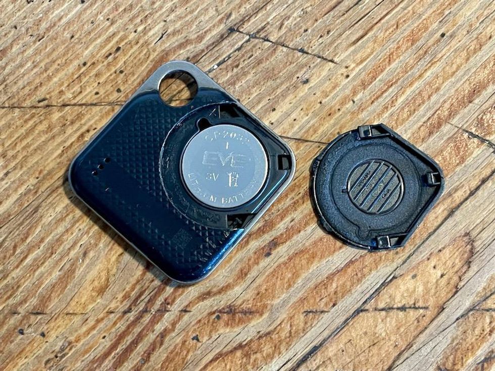 Orbit vs Tile Mate Bluetooth tracker