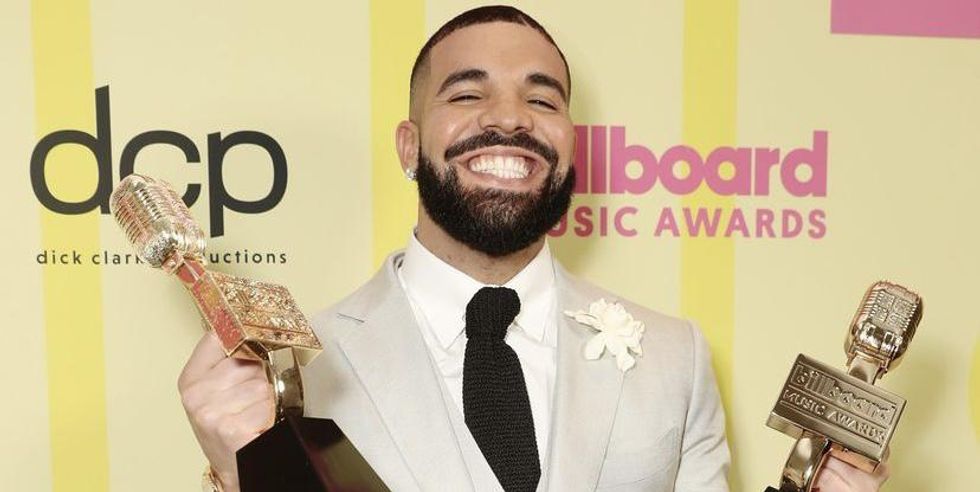 Best Dressed At The 2021 Billboard Music Awards