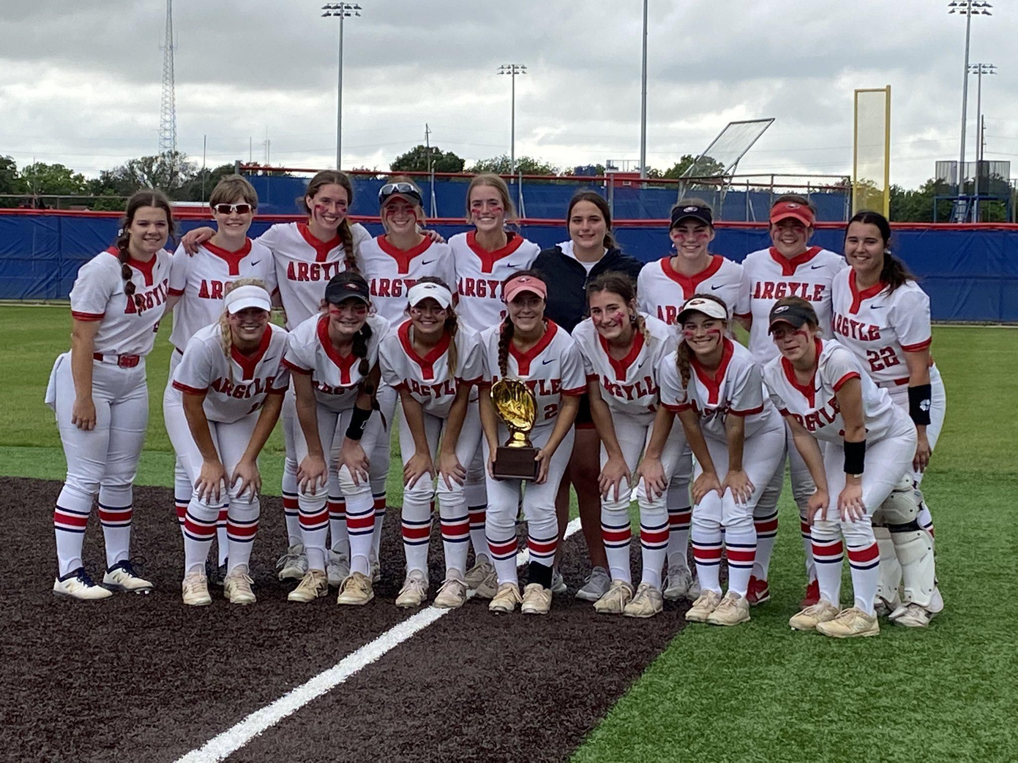 Regional Finals Preview: Argyle Softball looks to force a game 3