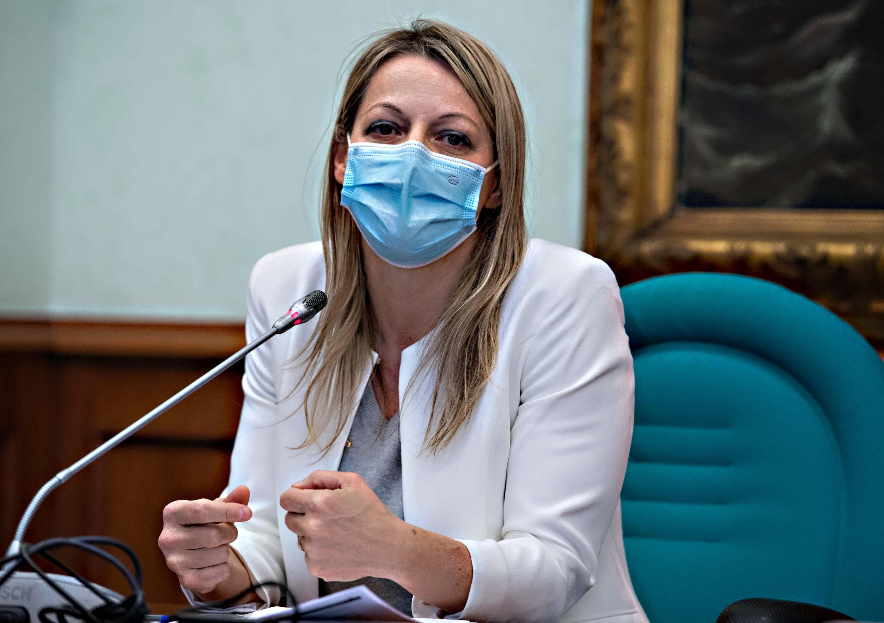 Via alla commissione sugli affidi illeciti. «Giustizia per i bimbi rubati ai genitori»