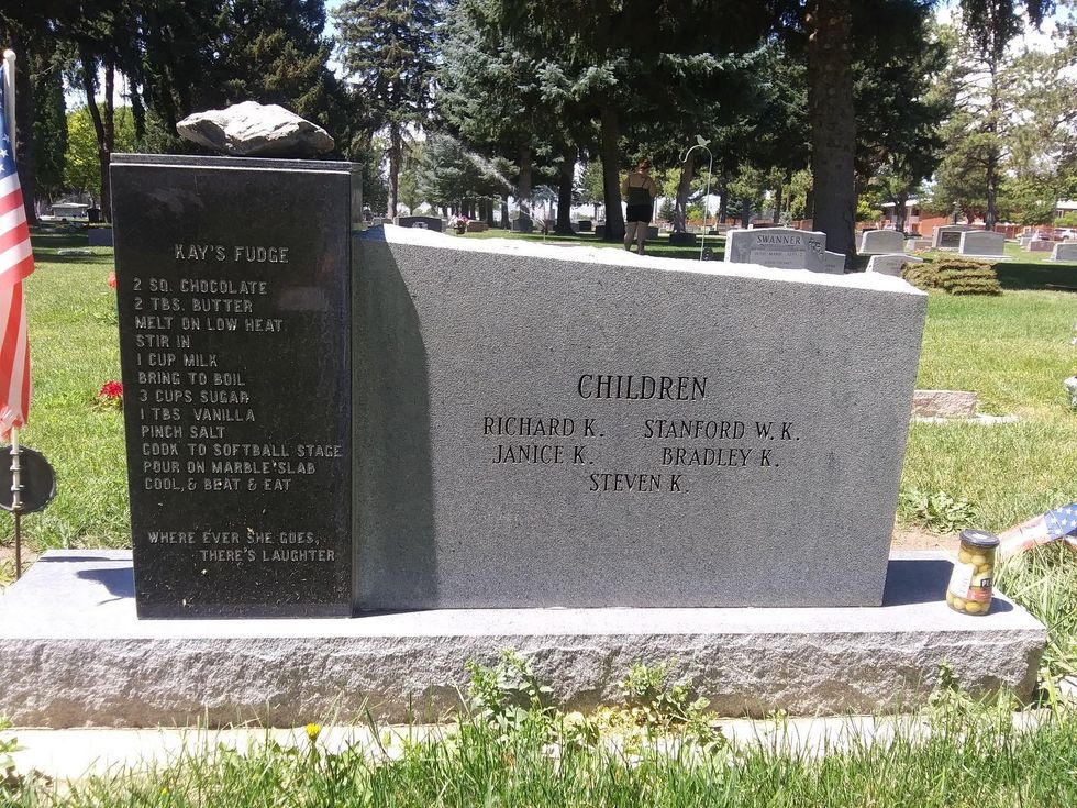 Woman has fudge recipe engraved on her tombstone. Upworthy