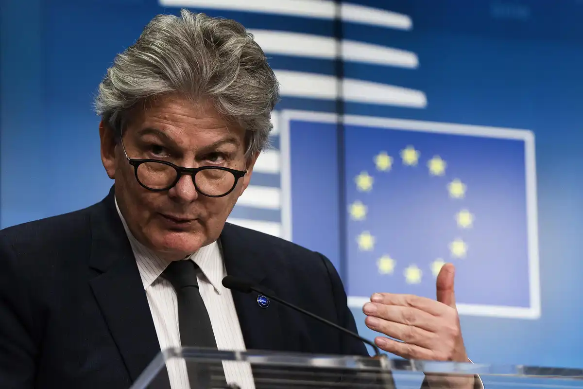 Cambia pure la strategia spaziale