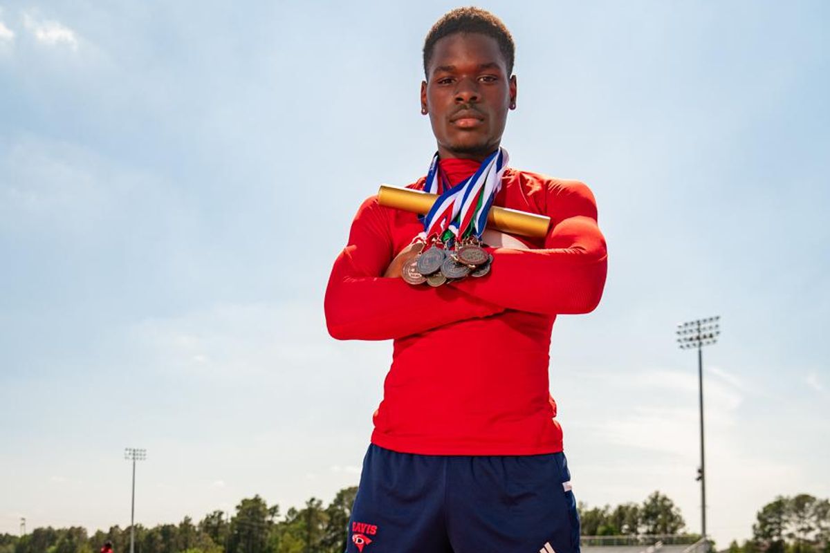 Aldine ISD Magazine: Student-Athlete Star