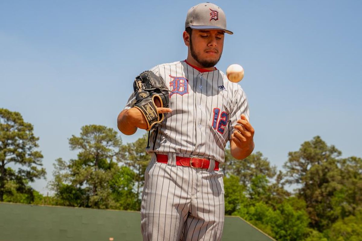 Aldine ISD Magazine: The 411, Roberto Garcia